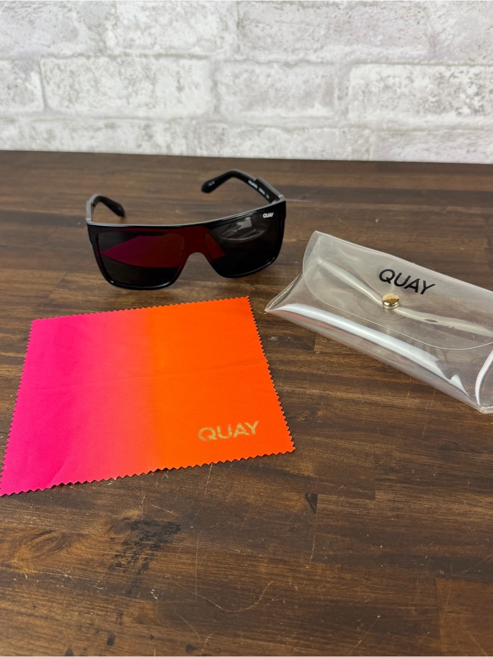 Quay Australia Barnun Polarized Shield Sunglasses 5497